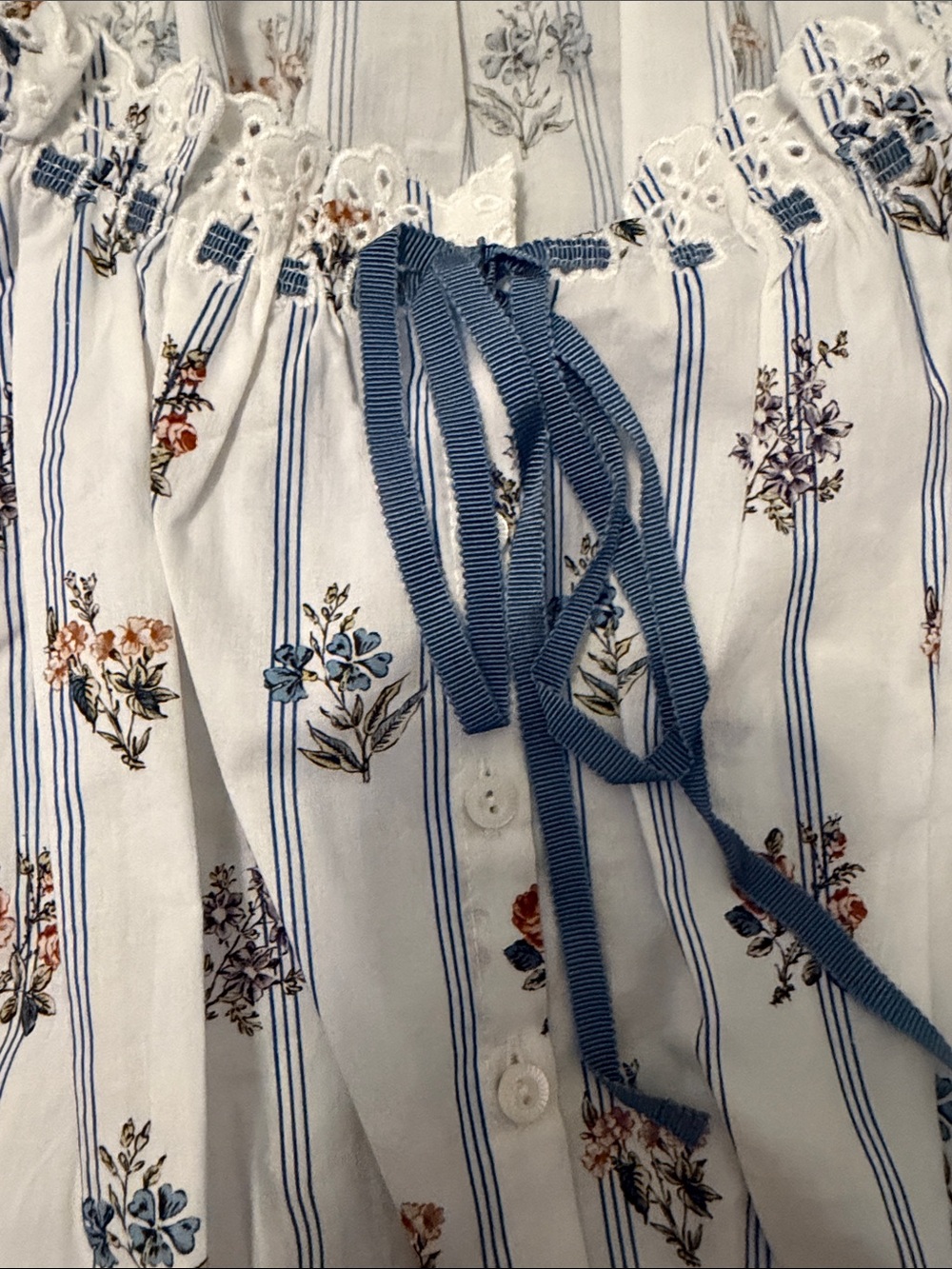 Doen Nera White Floral Peasant Blouse with Blue Stripes - Picture 4 of 7